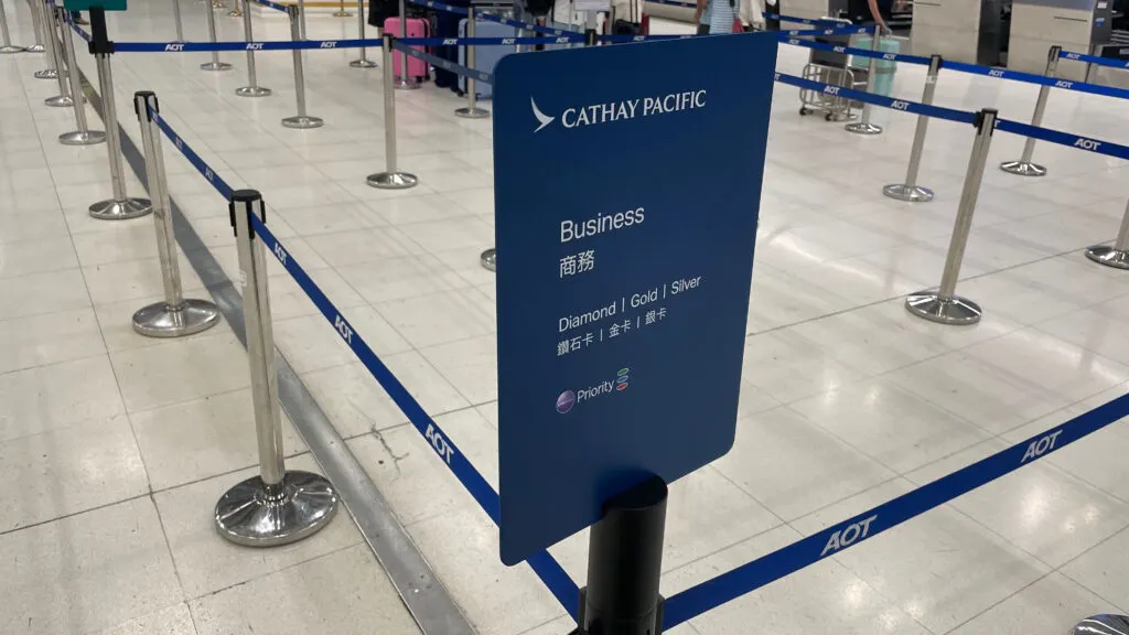 Cathay Pacific Priority Check In at Bangkok Suvarnabhumi Airport