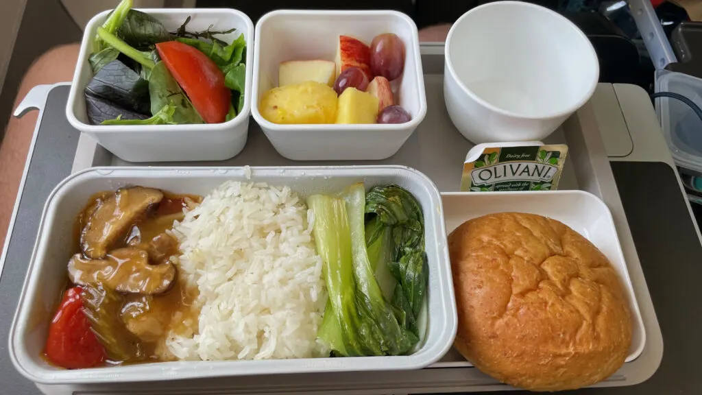 Cathay Pacific Economy VOML Lunch Meal Service